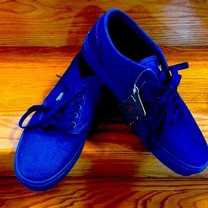 NWT MENS Vans Shoes in Marine Canvas . Brand new!